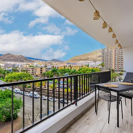 Cristianos Mountain View Apartment