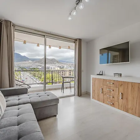 Apartment Cristianos Mountain View